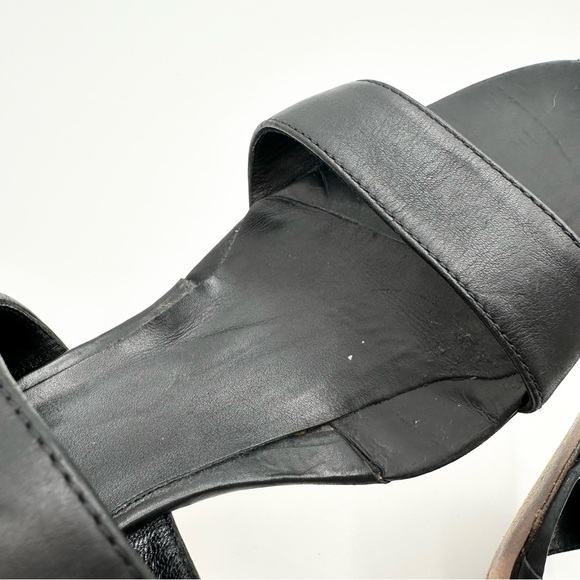 Manolo Blahnik Slingback Leather Peep Toe High Heels - Picture 5 of 14